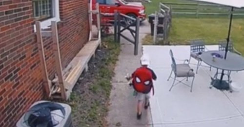 Dad catches son running away from home - with a Minecraft ...