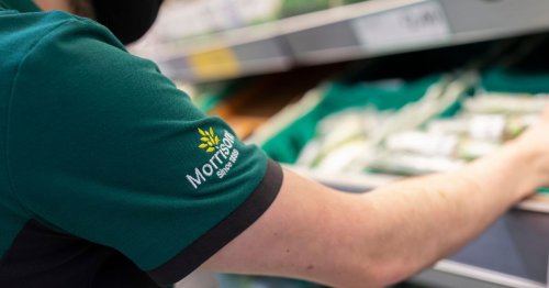 Morrisons becomes first UK supermarket to cut sick pay for unvaccinated staff