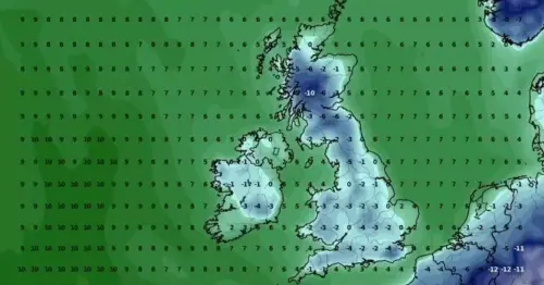 UK weather: Maps show 600 mile 'wall of snow' to bury Brits in 80 inches amid -10C freeze