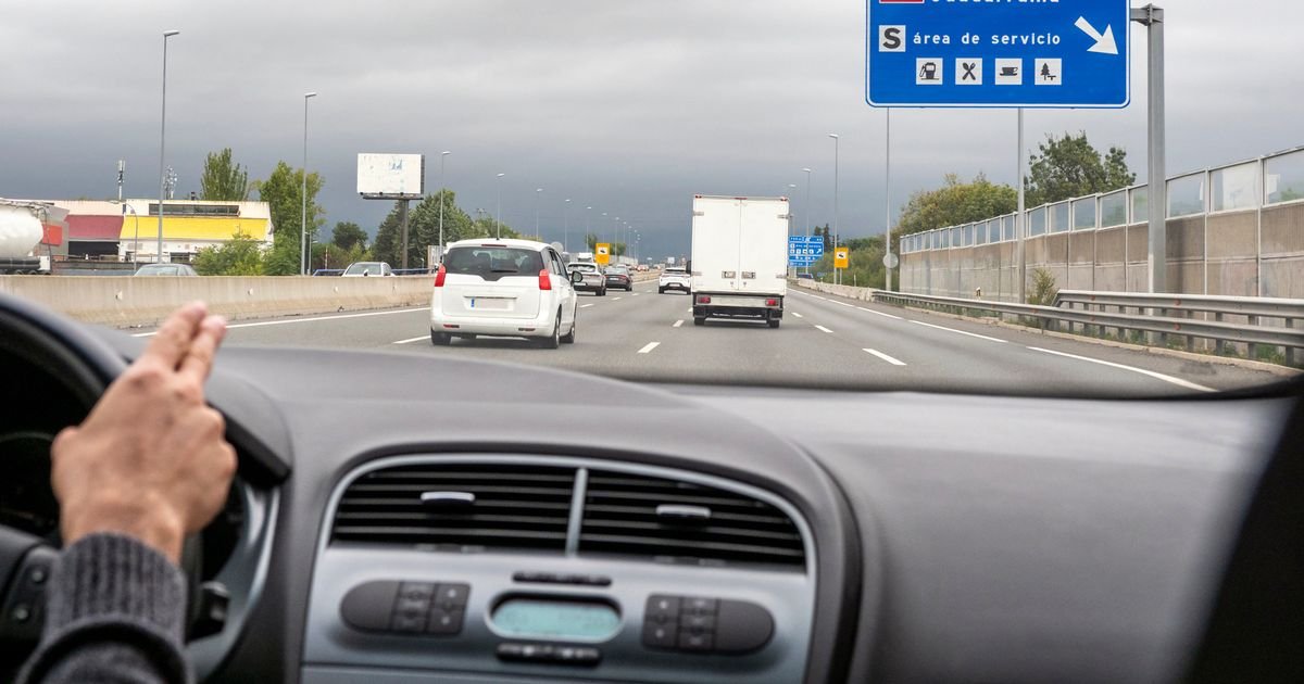 Spanish road rule catches out Brit tourists who are fined £418 for getting it wrong