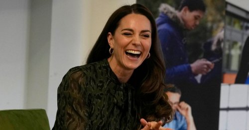 Kate pays solo visit to mental health service she set up with Meghan Markle