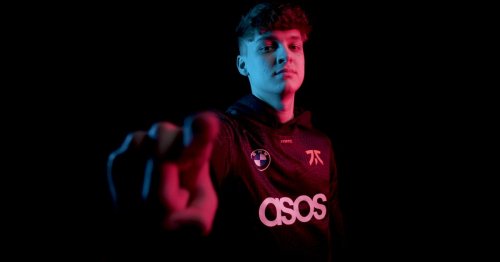FIFA Esports star Tekkz on feeling old aged 20, his unpredictable style and Liverpool
