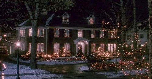 These Christmas movie homes are worth MILLIONS - including Notting Hill house in Love Actually