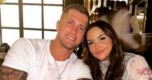 Jacqueline Jossa's cryptic message as Dan Osborne says he's 'close to dropping everything'