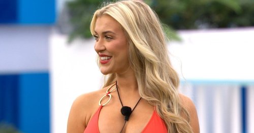 Love Island fans in disbelief over Molly Marsh's real age as she enters villa