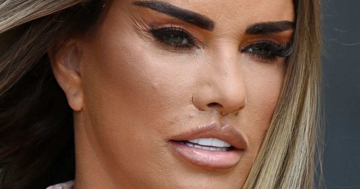 Katie Price's scarred face seen unfiltered for first time after 'fox eye' facelift