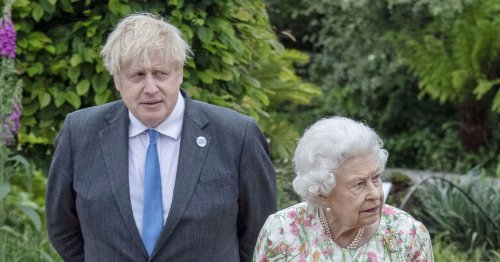 Boris Johnson apologises to Queen for Downing Street lockdown-breaching party