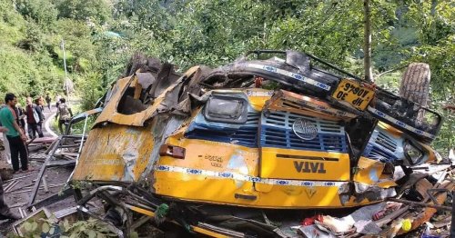 India bus crash: Sixteen dead including school children as vehicle falls off cliff