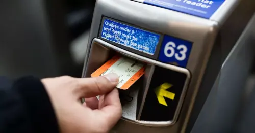 'Oyster card style' travel system could soon be introduced at all UK stations