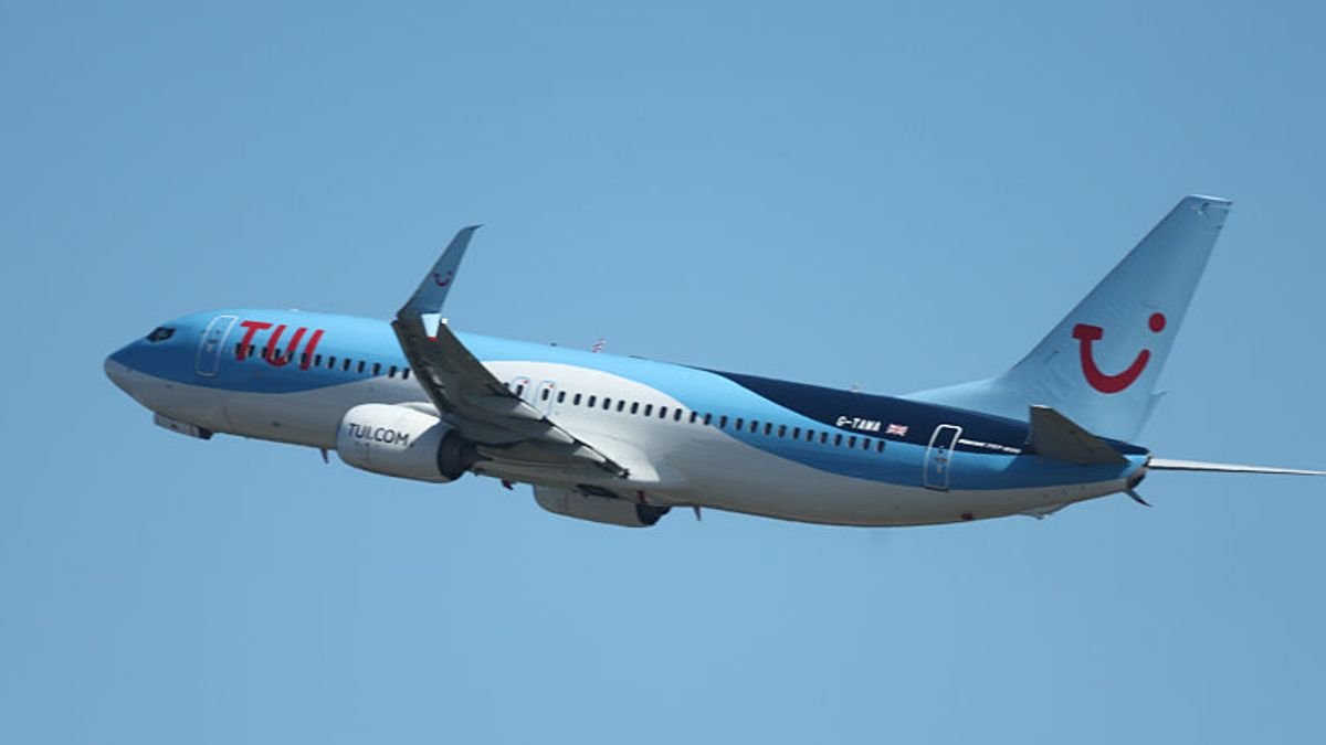 TUI urges passengers to take important photo at home before arriving at airport