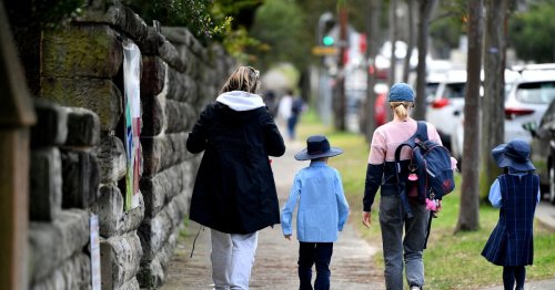 Headteachers and parents 'crying out for help' as Covid absences soar again