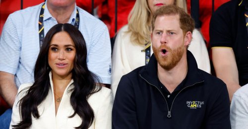 Prince Harry and Meghan Markle's photo snub was 'unspoken code royals were against them'