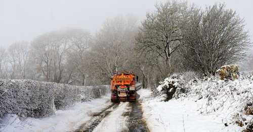 Met Éireann cold weather warning worse than originally thought as 400 mile Arctic ice blast freezes Ireland