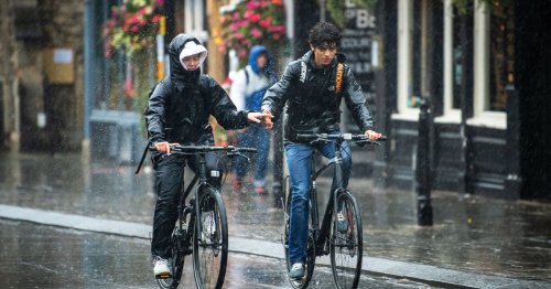 Heavy rain to batter Brits this weekend as yellow warnings issued