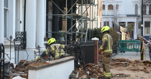 Notting Hill house collapse horror as 11 people flee crumbling buildings in middle of night