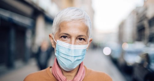 'Ways people with skin conditions can combat problems caused by facemasks'