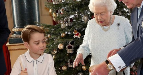 Queen's chefs share Royal Family's recipe for traditional Christmas pudding