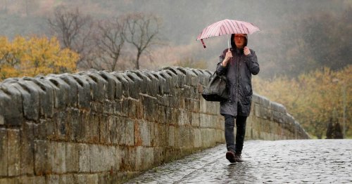 UK weather forecast: Showers and ferocious winds to batter Brits for days in Autumn blast