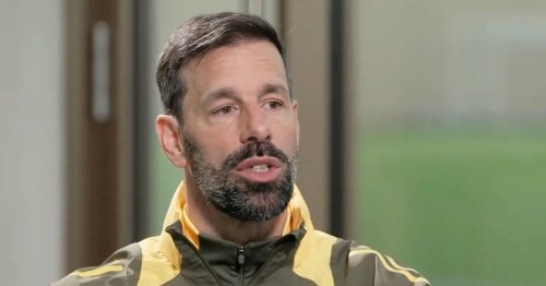 Ruud van Nistelrooy gives Leicester City owners warning ahead of crunch talks