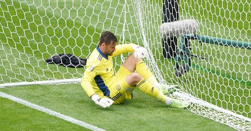 David Marshall slammed for "baffling" mistake moments ...