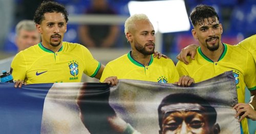 Brazil stars pay touching Pele tribute after thrashing South Korea in World Cup