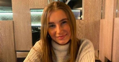 Teen had 'twisted spine for years' before surprise pic sparked major spinal op