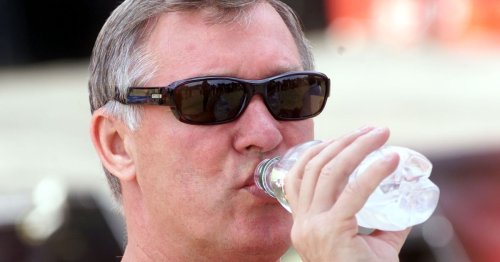 Ferguson's ruthless takedown of "hated" rivals as Man Utd broke record again