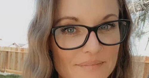 Mum, 40, who said she was 'unmasked, unmuzzled, and unvaccinated' dies of Covid