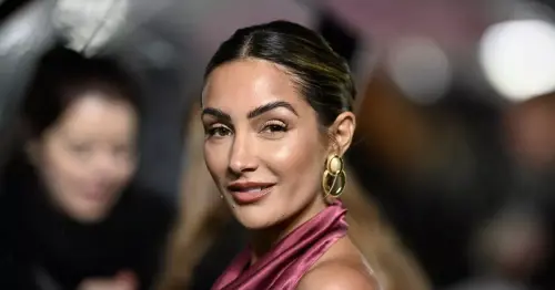 Loose Women’s Frankie Bridge has fans rushing to River Island for ‘chic’ dress under £70