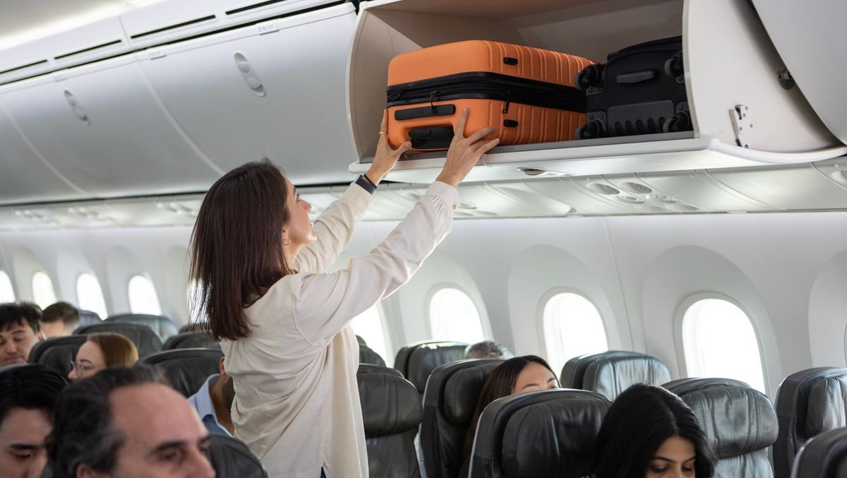 Major airline scraps free cabin bag policy with new £13 rule