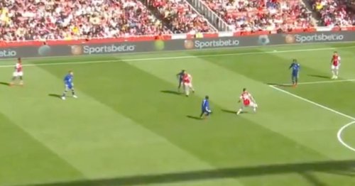 Arsenal fans fume at Bellerin error Mikel Arteta 'makes transfer U-turn'
