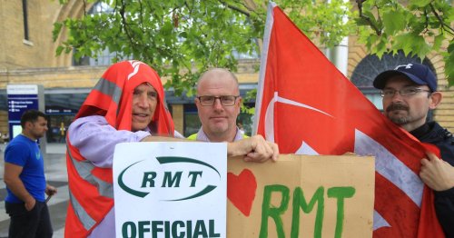 'Maybe it's the antiquated Tories who need to modernise not the railway unions'