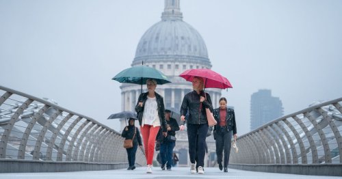 Brits to enjoy 22C today before torrential rain hits the UK in weekend washout