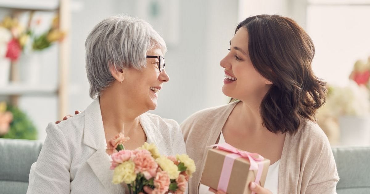 Lancôme lovers delighted as La Vie Est Belle perfume giftset is reduced by £40 for Mother's Day