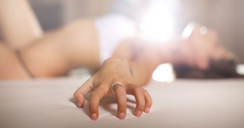Sex tips to take orgasms to next level – from saucy foreplay to soak in the tub