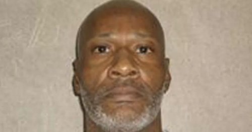 Death row killer orders huge last meal as he begs court to halt execution