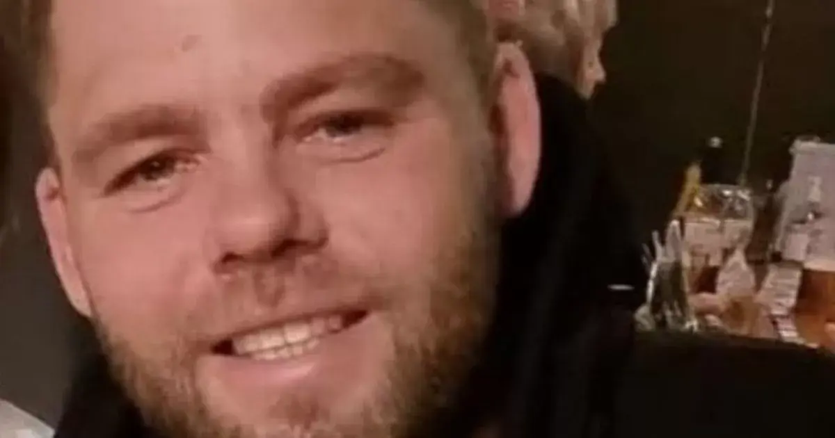 Heartbreaking tributes paid to 'brilliant dad' who died after collapsing on Benidorm night out