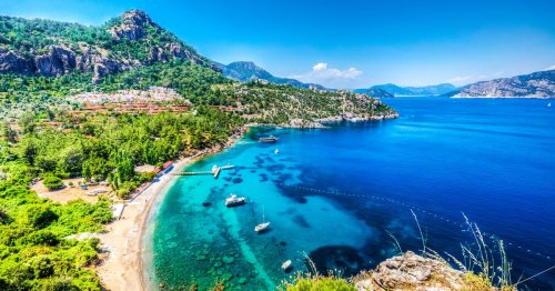 Huge European country predicts record numbers of tourists and it's not Spain