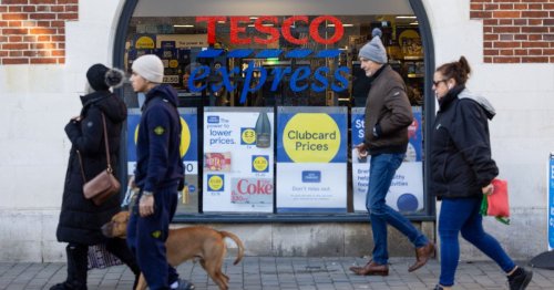 Tesco store introduces new CCTV check and removes baskets from front of shop