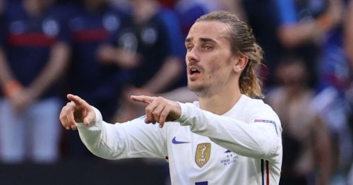 Chelsea's Antoine Griezmann transfer opportunity as Blues handed £20m windfall