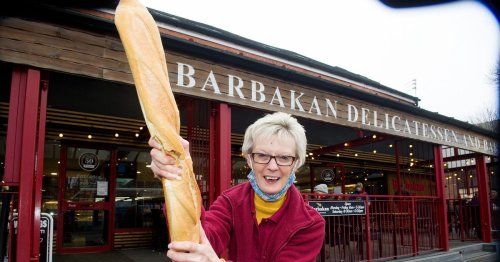 Bakers with 'razor sharp baguettes' scare off 'crowbar' thug trying to break in
