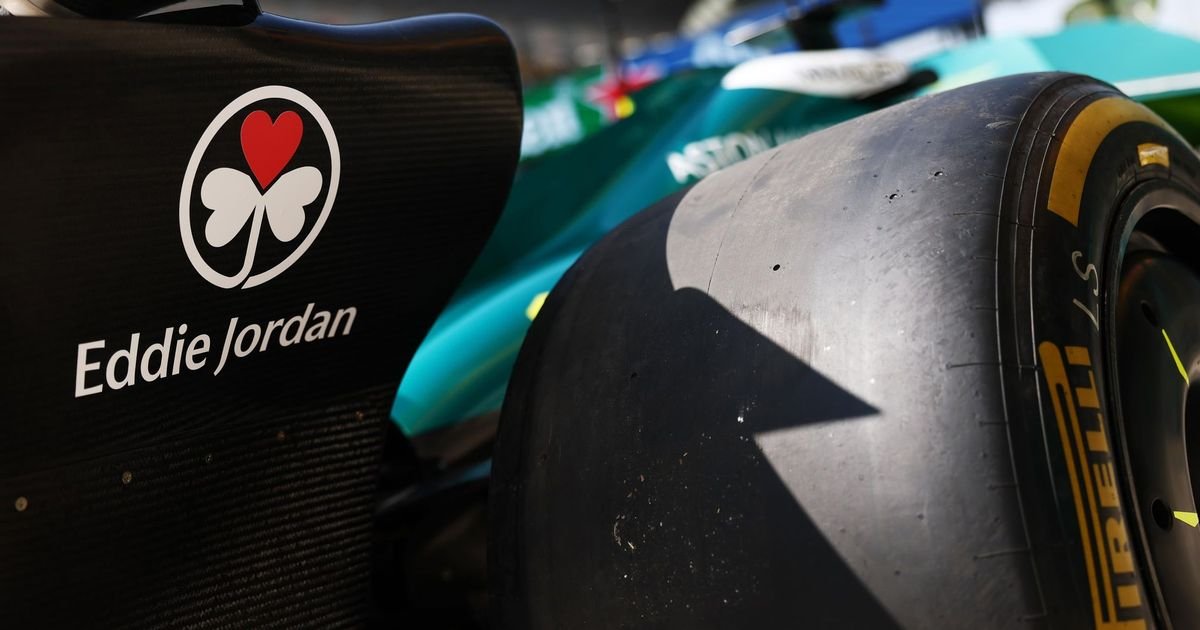 Aston Martin F1 pay special tribute to Eddie Jordan at Chinese GP