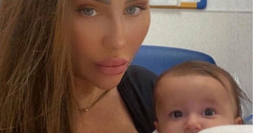 Lauren Goodger 'would have been happy with either' as she shares baby's gender