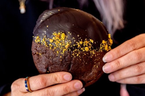 This Michigan cookie is selling by the thousands, shipping all over U.S.