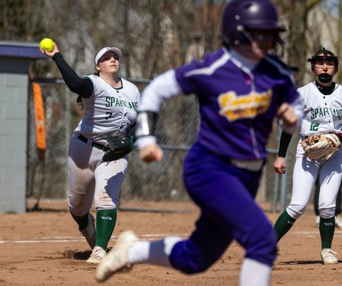 Bay County girls sports: Resiliency shines through in identical last-chance wins