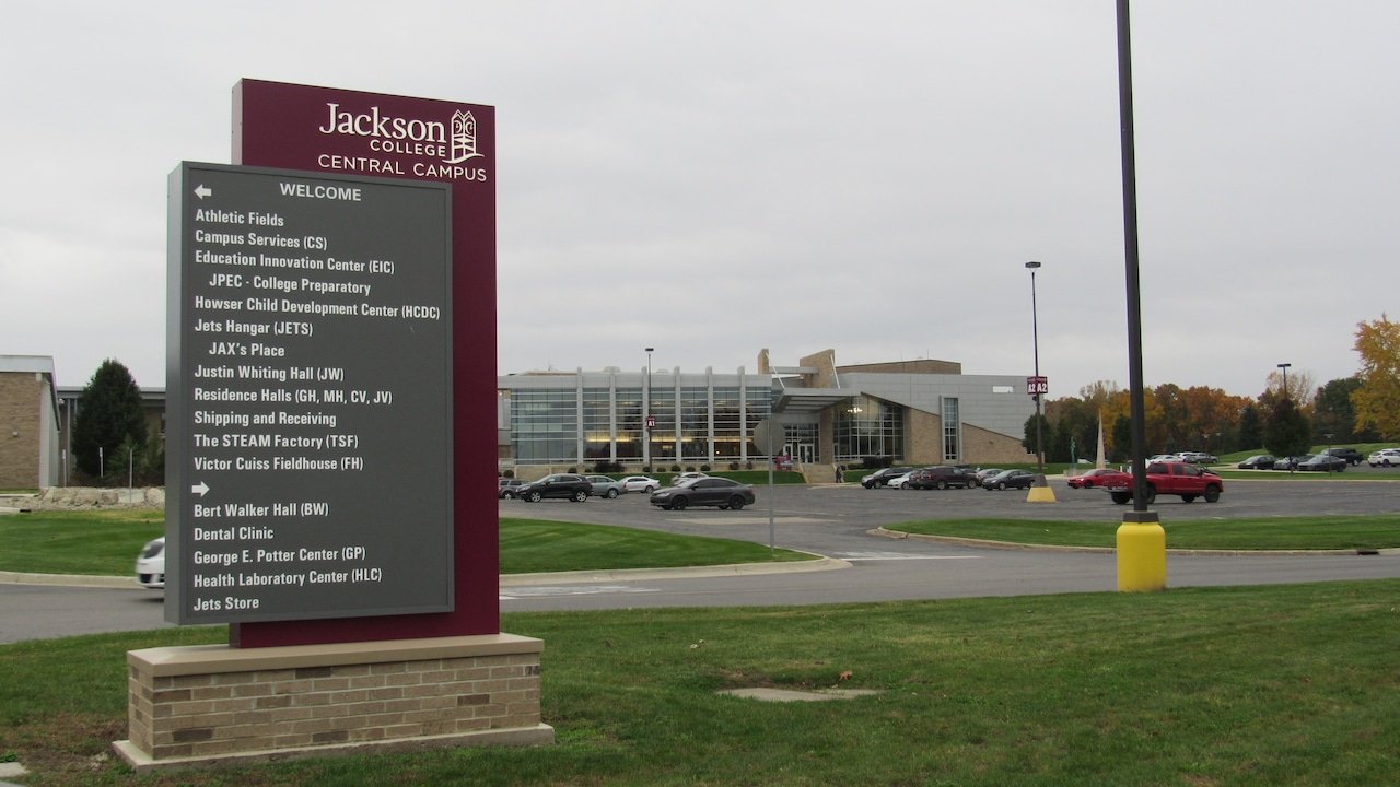 Jackson College launches region’s first accredited blockchain education programs