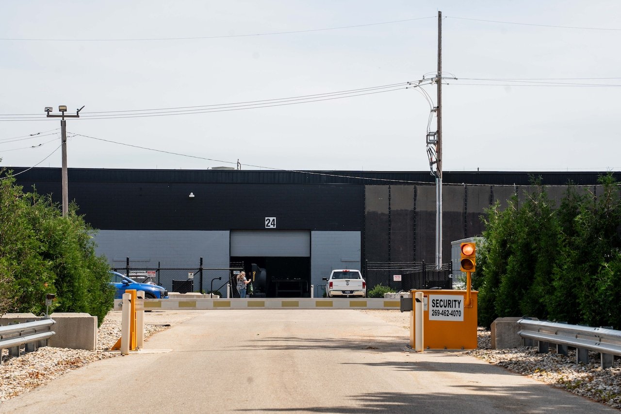 Michigan data center expansion would nix Bitcoin mining, launch AI computing