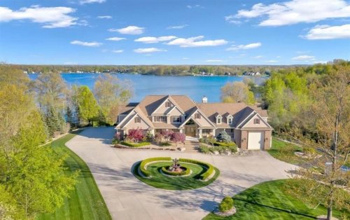 Sauna, billiards room and home theater: Lakeside Michigan mansion hits market at $2.79 million