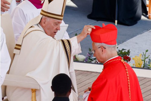 Is a US cardinal on the short list of contenders to be the next pope?