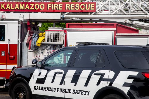Kalamazoo DPS investigating Friday night fire at condemned home